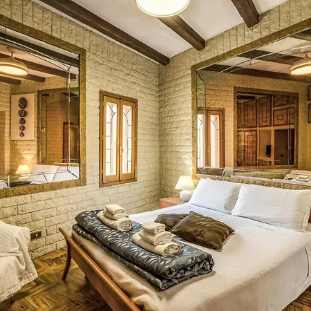 Fontana Di Trevi Charming Apartment