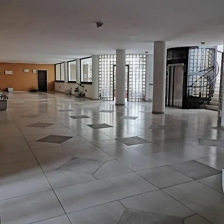 Palmi Apartments
