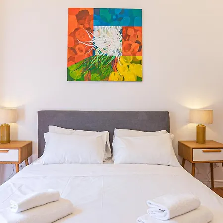Domus San Giovanni Elegant Apartment