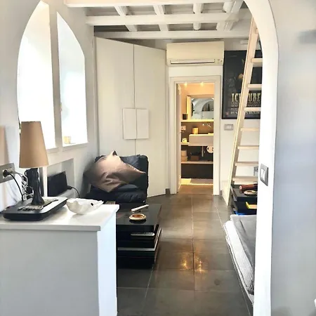 Navona Luxury Suite Apartment