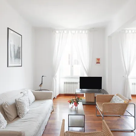 Borgo Pio Private Apartment