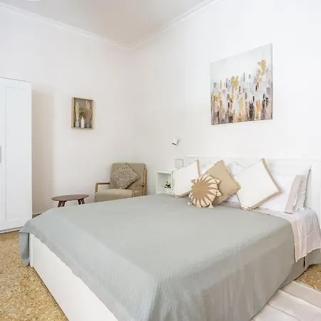 Dimora Querini Apartment