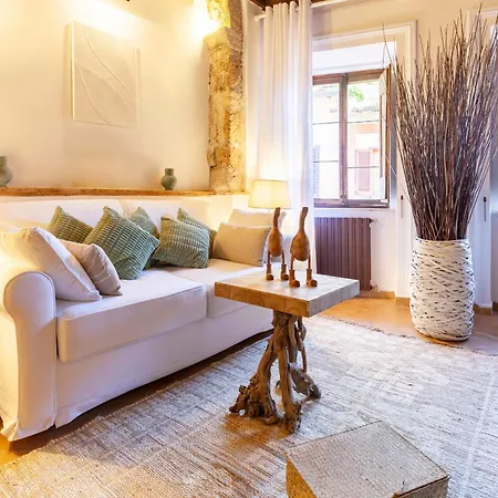 Navona Historic Lovely Flat