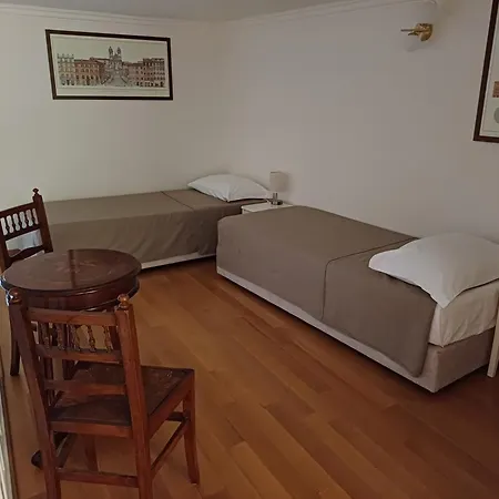 Assunta Domus Hotel