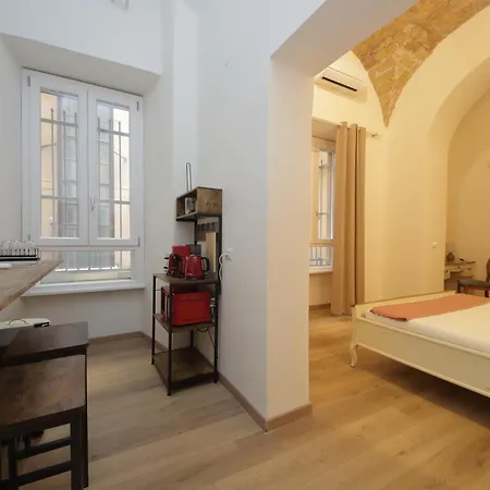 Ych-Lovely Apartment Near Termini Station