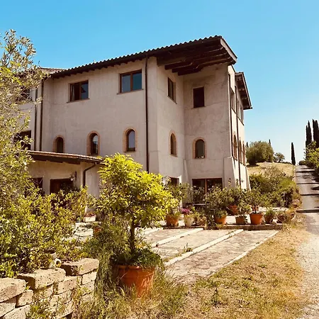 Room In Guest Room - Bb Love - Country House, Room Rent- Roma
