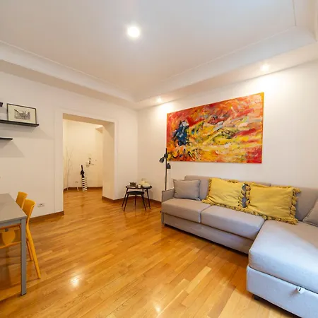 Flaminio District Holiday Home