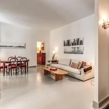Via Provana San Giovanni 2 Bedroom Apartment