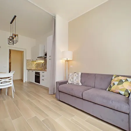 Prestigious Re Di Roma Apartment