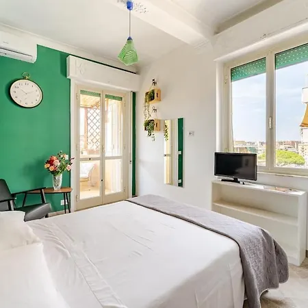 Green Holiday Penthouse