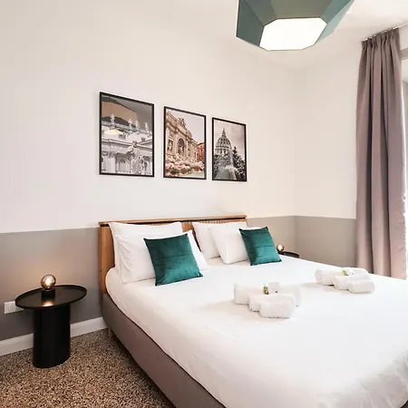 Elegant Apartment With View Of Castel Sant'Angelo