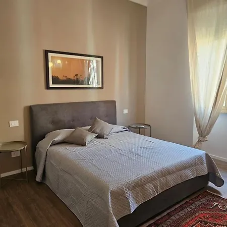 Elegant Terrance In St Peter Apartment