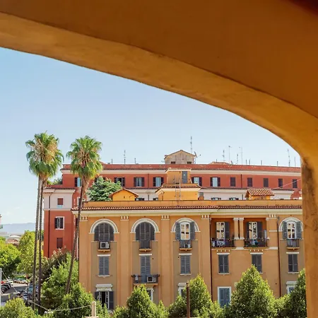 Roma Centro Holiday House