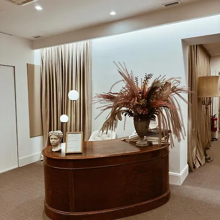 Residenza Imperiale Superior Hotel