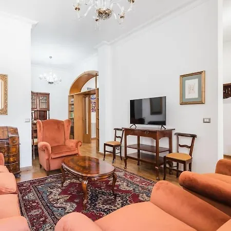 Charme E Lusso A San Pietro Apartment