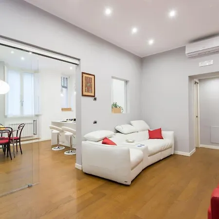 White House In Rome Apartment