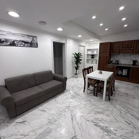 Pio XI Luxury Home Apartment