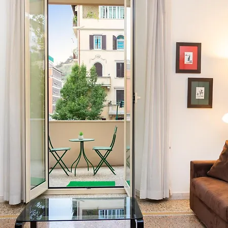 Clodia 5 By Rental In Rome
