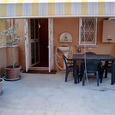 Oreglia House