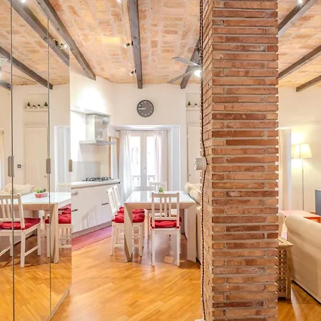 Appartamento Charme E Stile A Via Foscolo