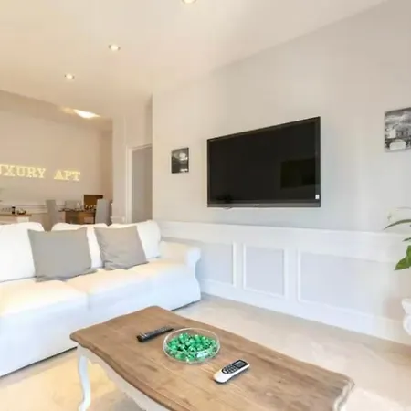 San Pietro Apt Roma