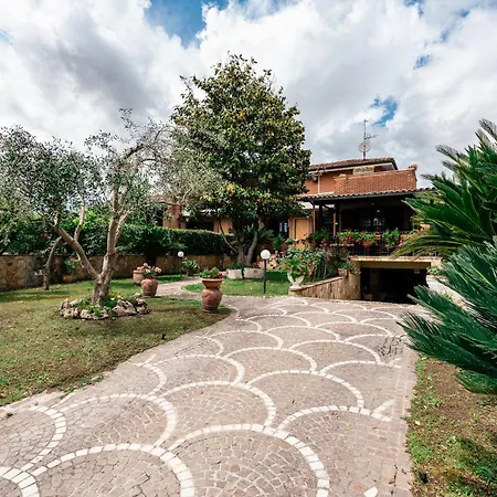 La Fragola Bed & Breakfast