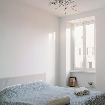 La Dolce Vita Rooms