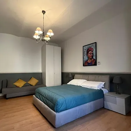 Veniero Apartment