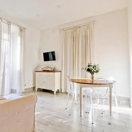 Si.Ca.Li. Al Vaticano Apartment