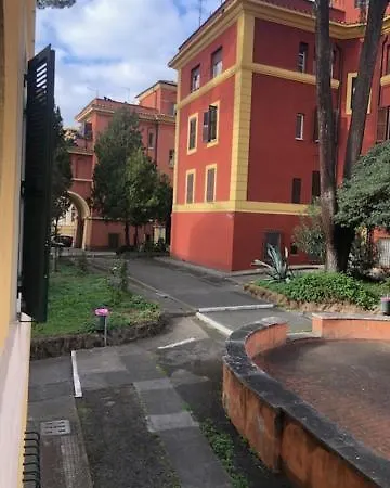 Mattia Home