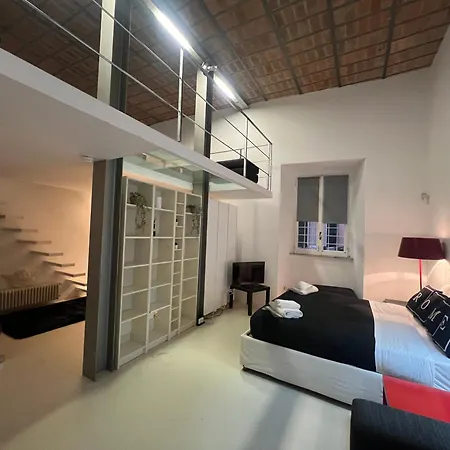 Modern Loft In The Center Of Rome Apartment