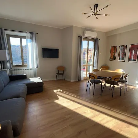 L'Affaccio Sul Borgo - Adiacente Metro B Apartment