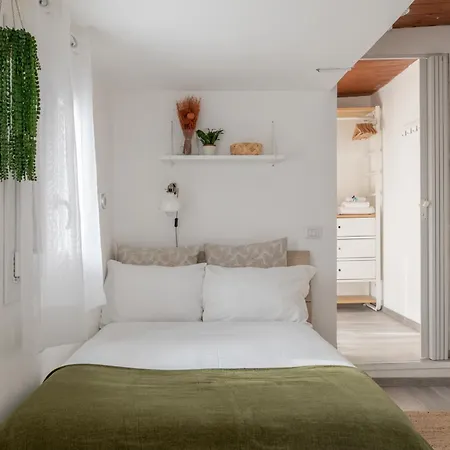 Iflat Opera Penthouse With Terrace #2 Apartment