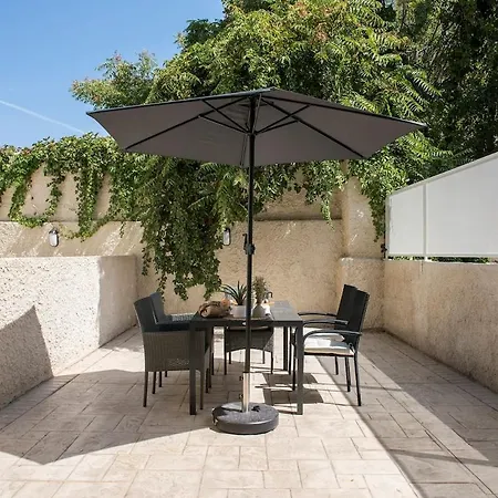 Urban Oasis With Patio For 5 Guests - Reserved Parking - Termini