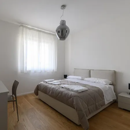 Alloggio Per Uso Turistico Roma Casal Bertone - Casa Del Sole