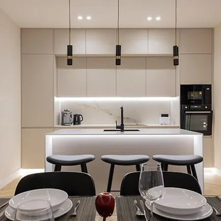 La Dolce Vita Apartment Retreat