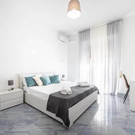 Via Niso Apartment