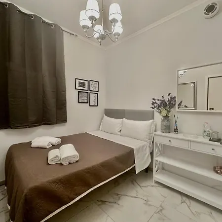 Little Trevi Beauty Apartment
