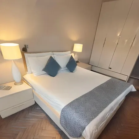 Appartamento Realty Company Trevi