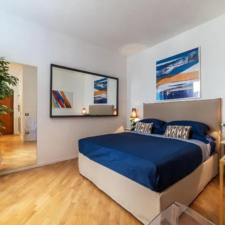 Cs Spanish Steps Lovely Studio
