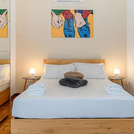Rhome311 - Vatican Apartment