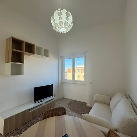 Stylish Stay In Rome'S Trendy Hub