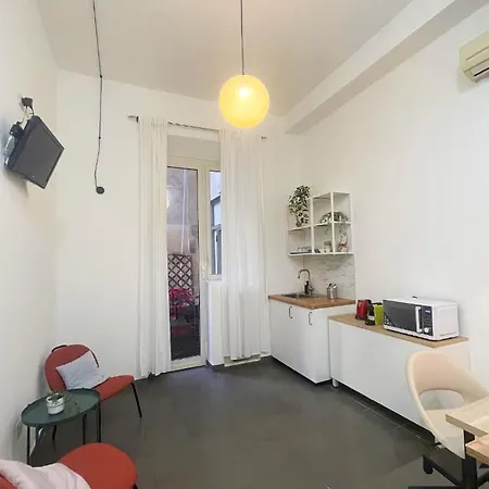 La Casa Di Raffy Hotel