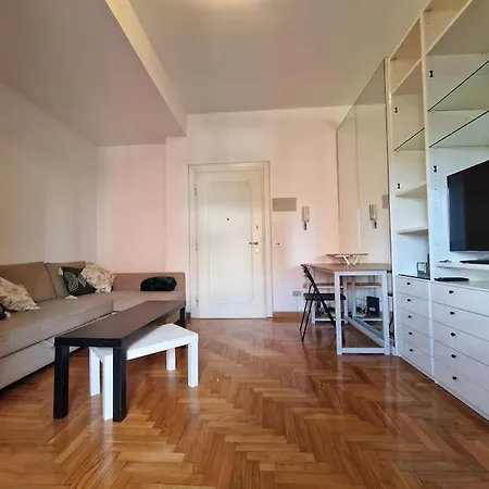 Casa A Portaportese