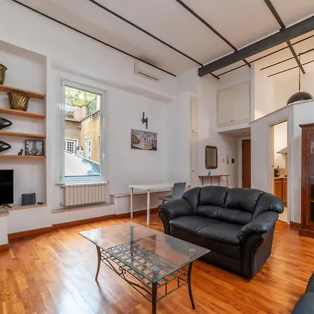 Via Del Lavatore Private Apartments