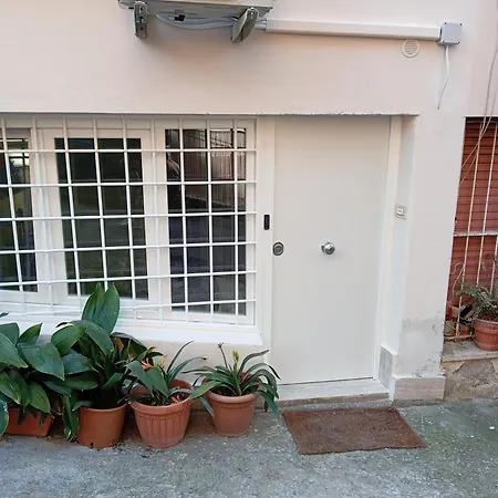 Tarra 12 Apartment