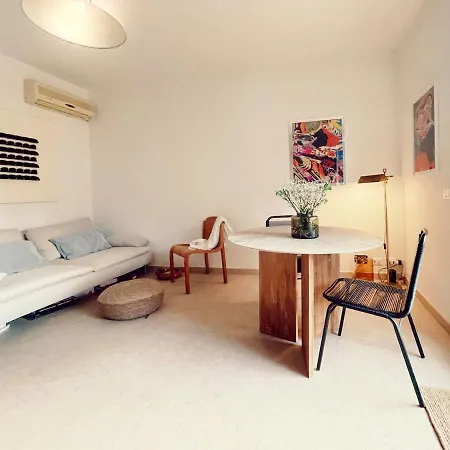 Appartamento Con Terrazza