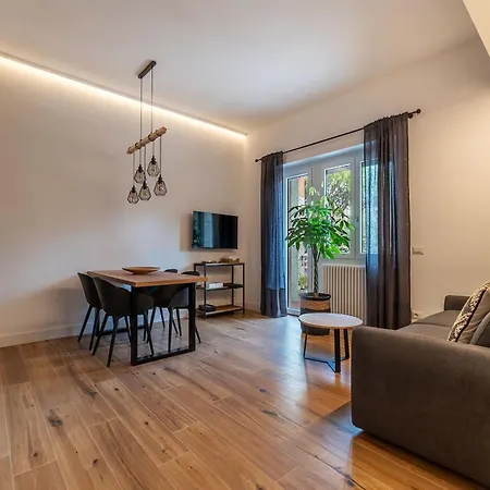Cs Vatican Metro Apartment