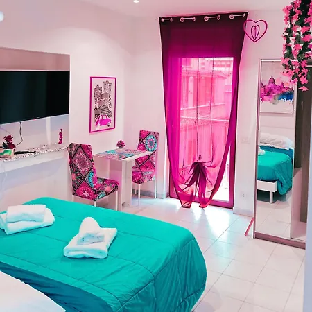 Amor House