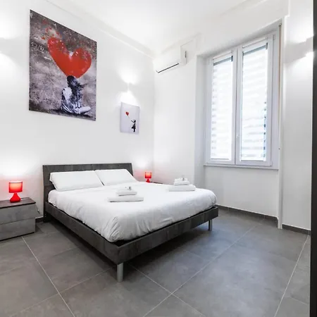 Colosseum Hub Apartment